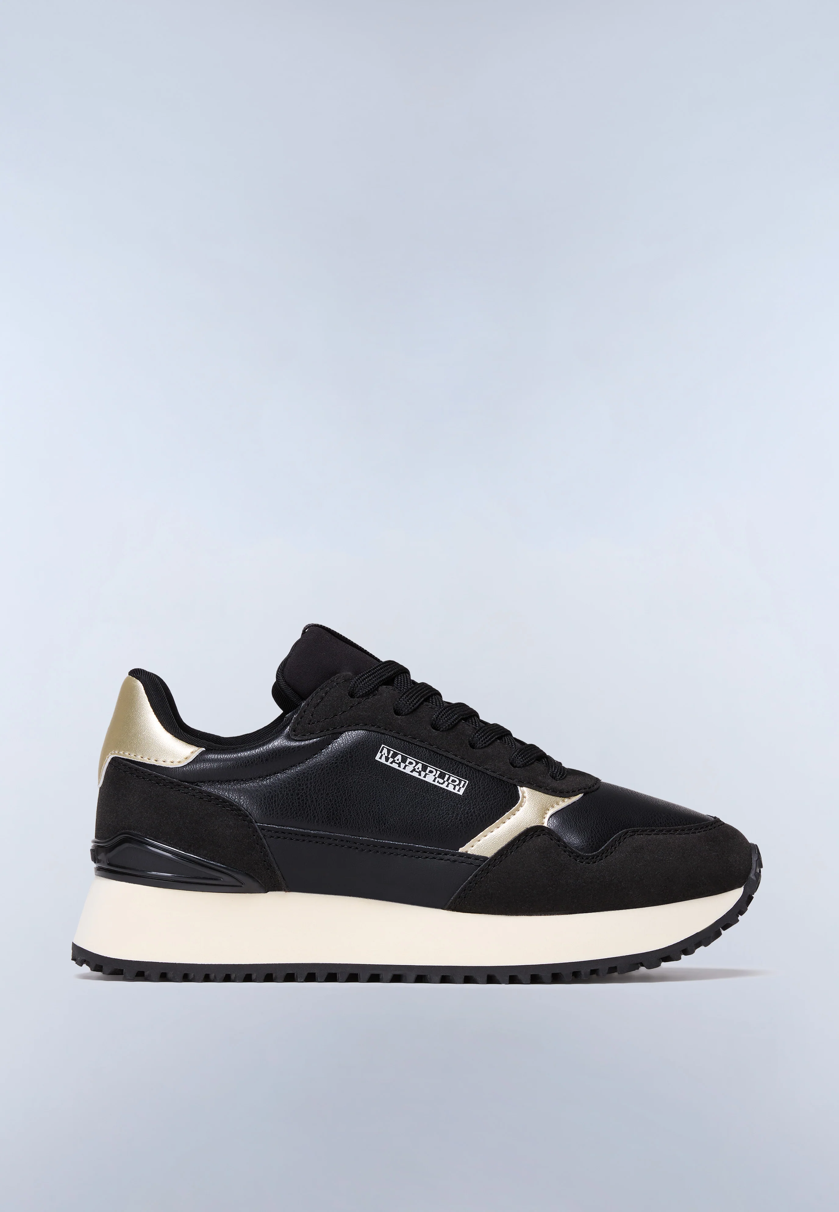 Astra Mono Trainers