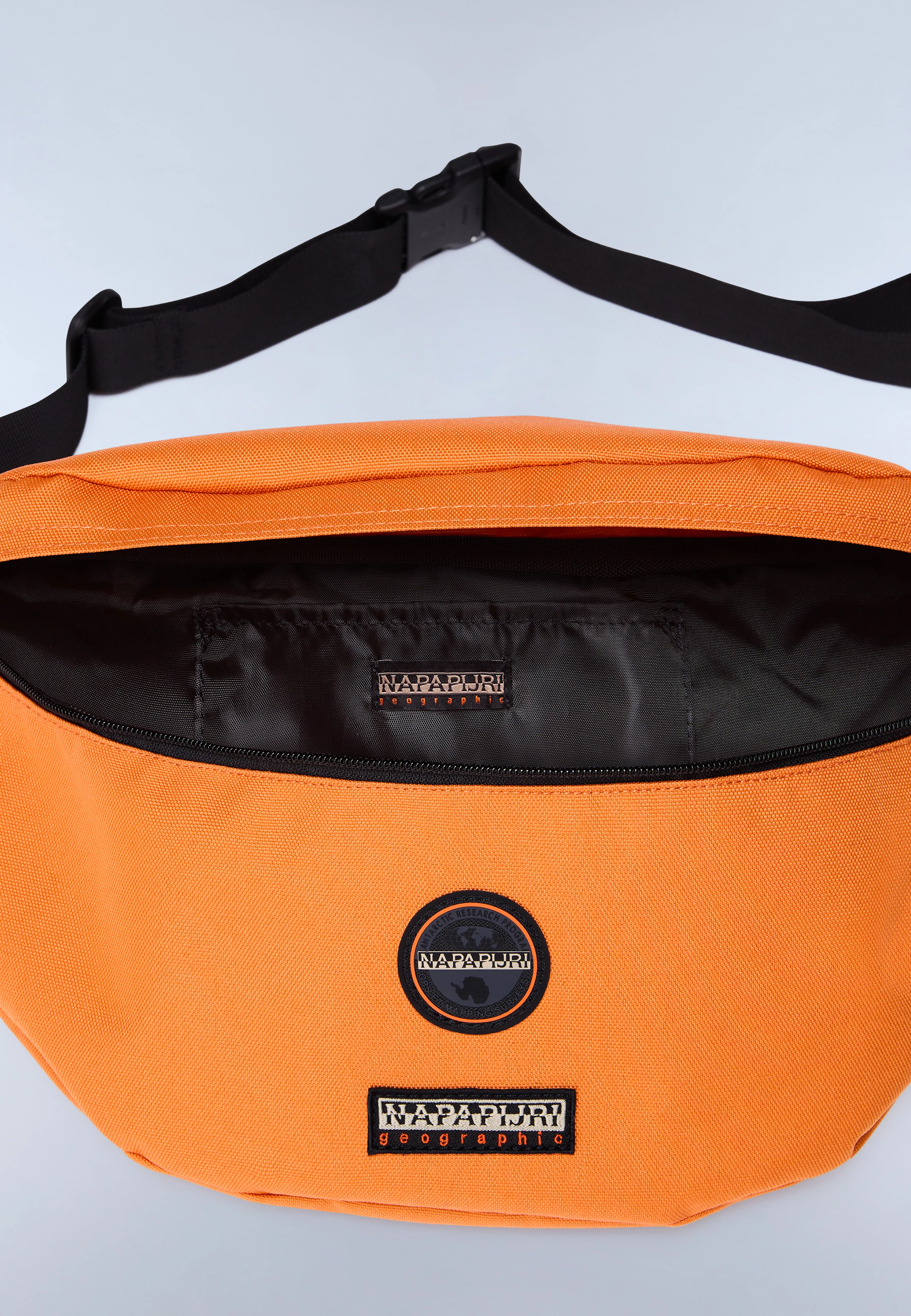 Voyage Waist Bag - 4 Lt